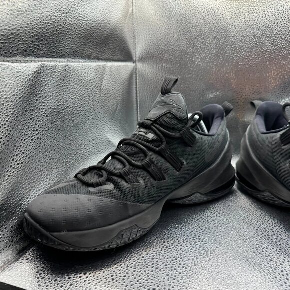 Size 11 Nike Lebron 13 Low Blackout Reflective Mens Athletic Sneakers 831925-001 main image 6